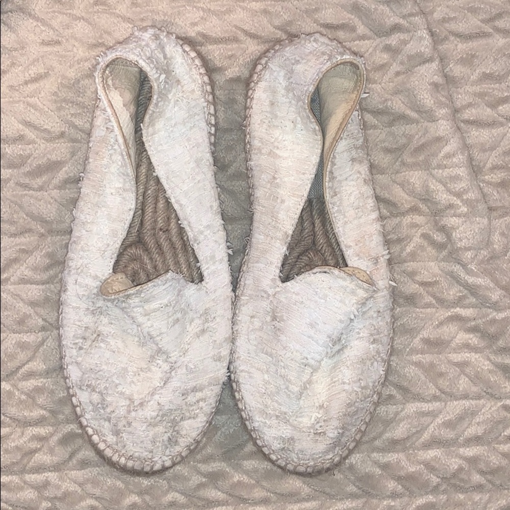 Womens slip on shoes